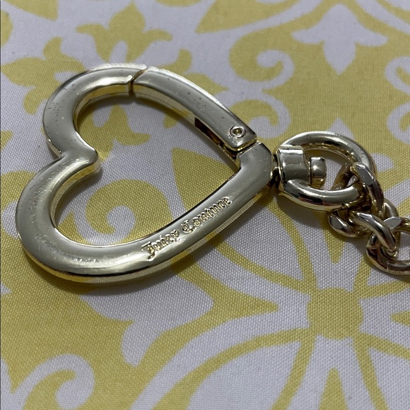 Juicy Couture Red Card Holder /Wallet Zip Top with Heart Charm NWOT Blingy Logo! - Picture 7 of 9